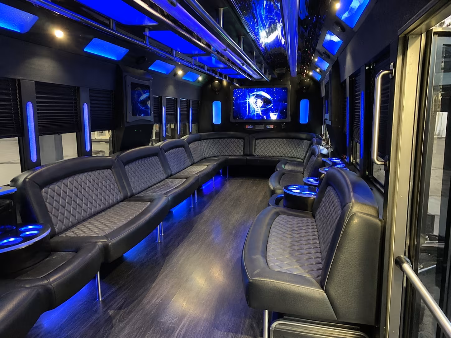 blog rent a bus to frost bank center hero