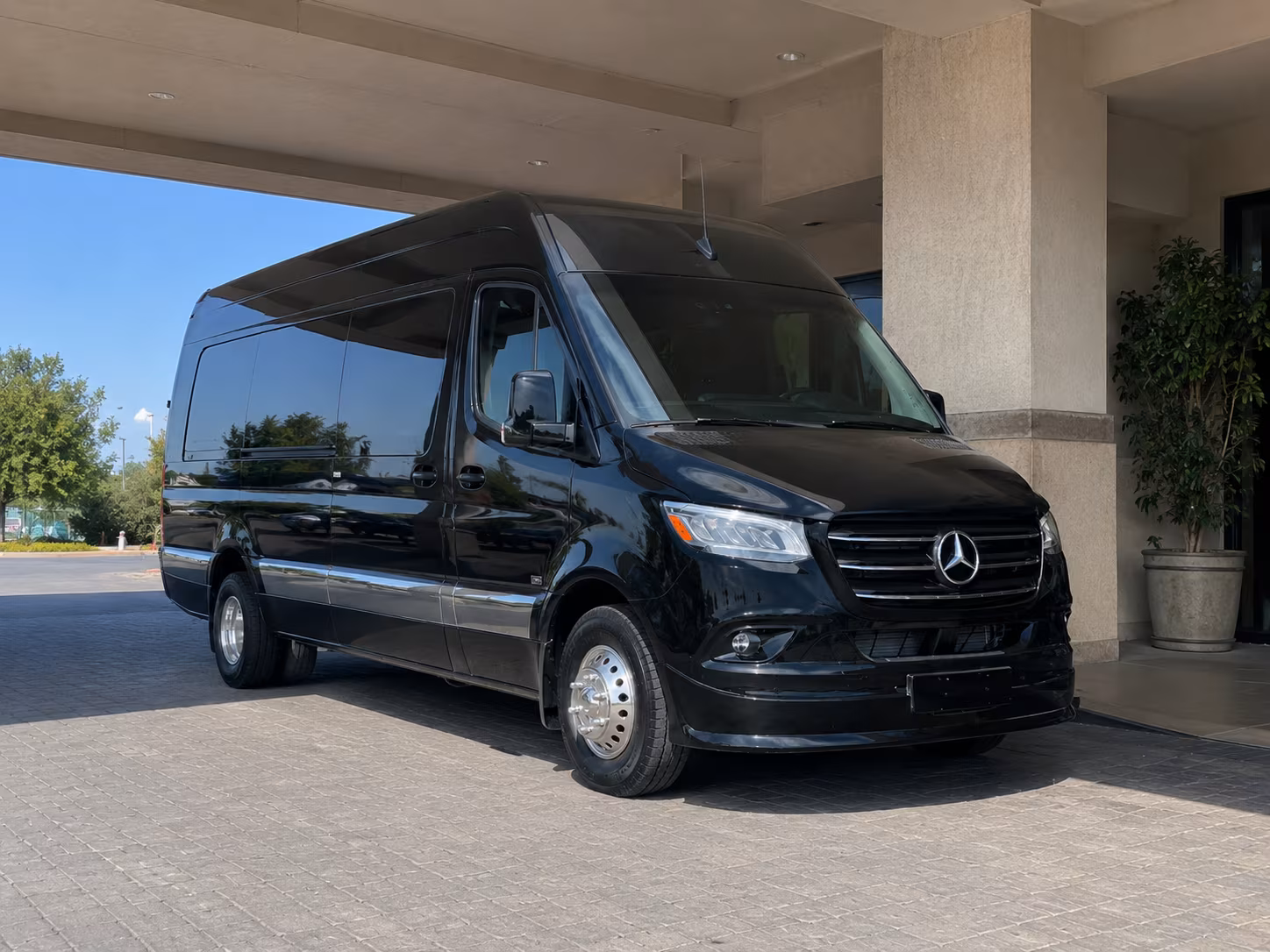 book group transportation for your next bachelor or bachelorette party 2