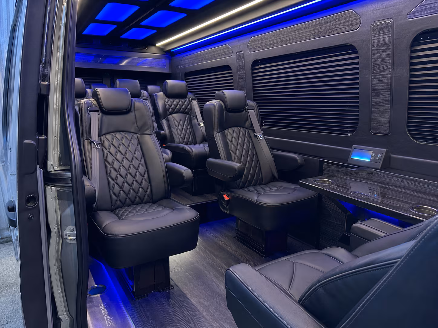 book group transportation for your next corporate event 5