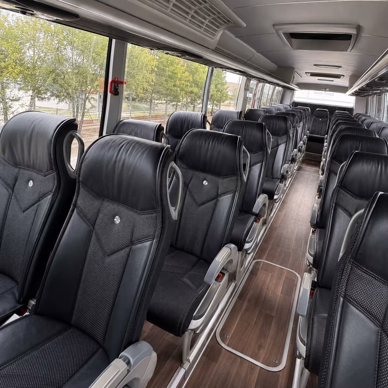 charter buses for museum and science center field trips in san antonio