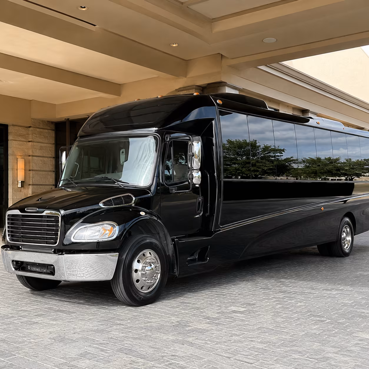 san antonio 18 passenger minibus