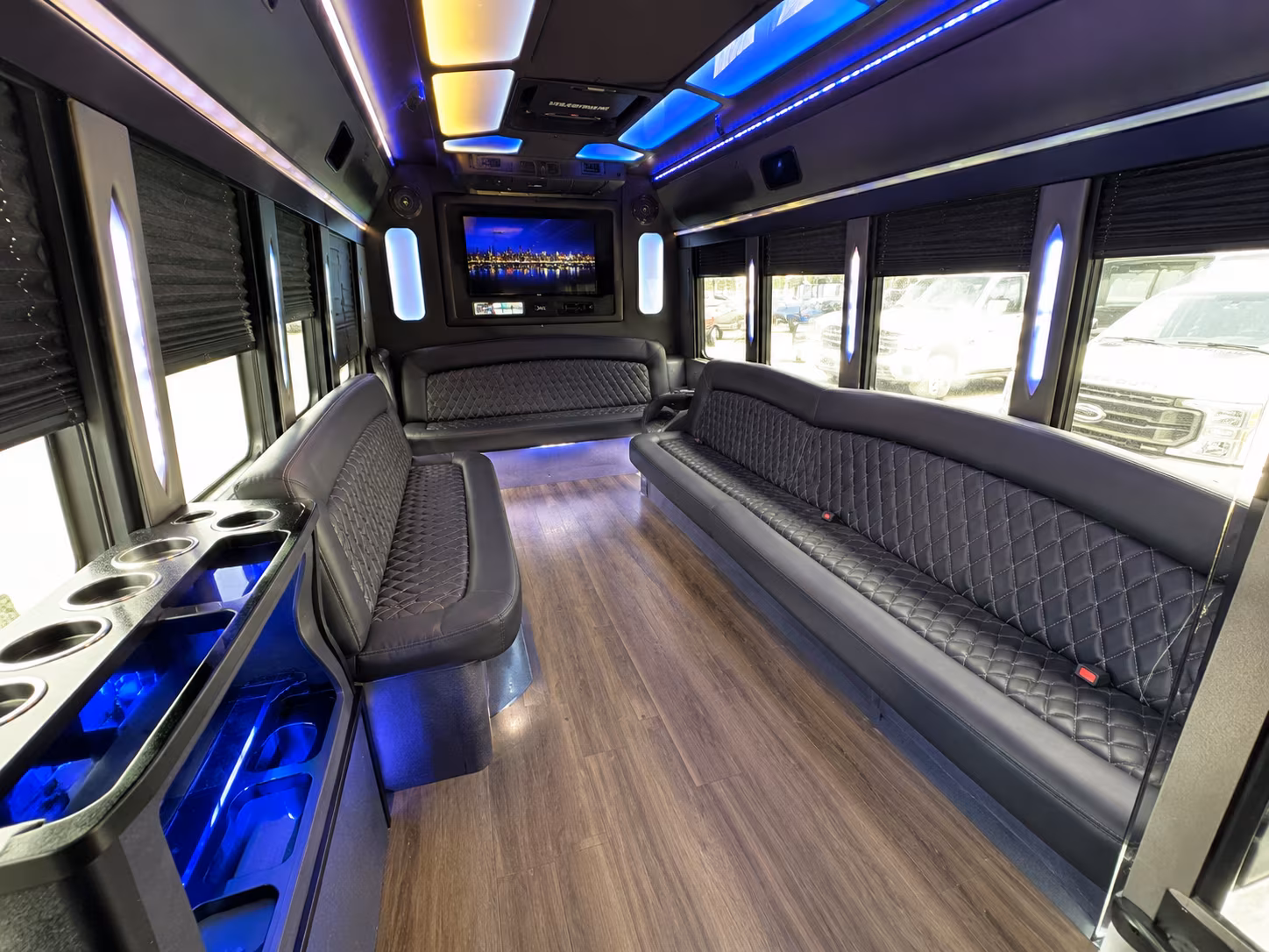 san antonio corporate party bus rental