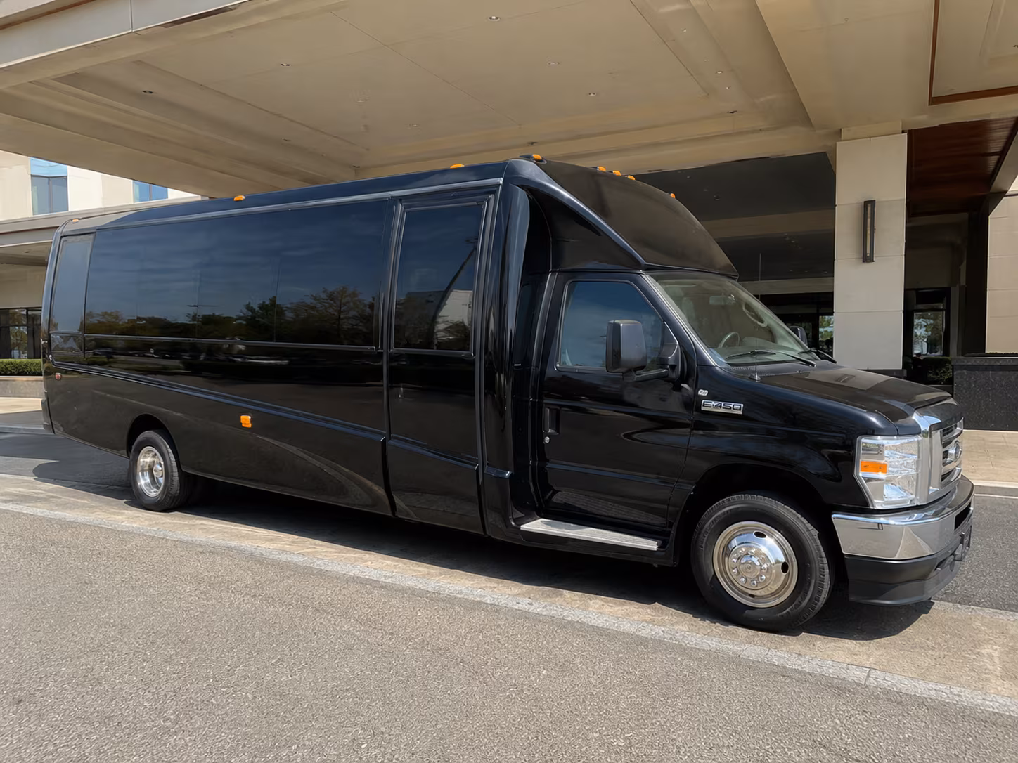 san antonio six flags fiesta party bus rental