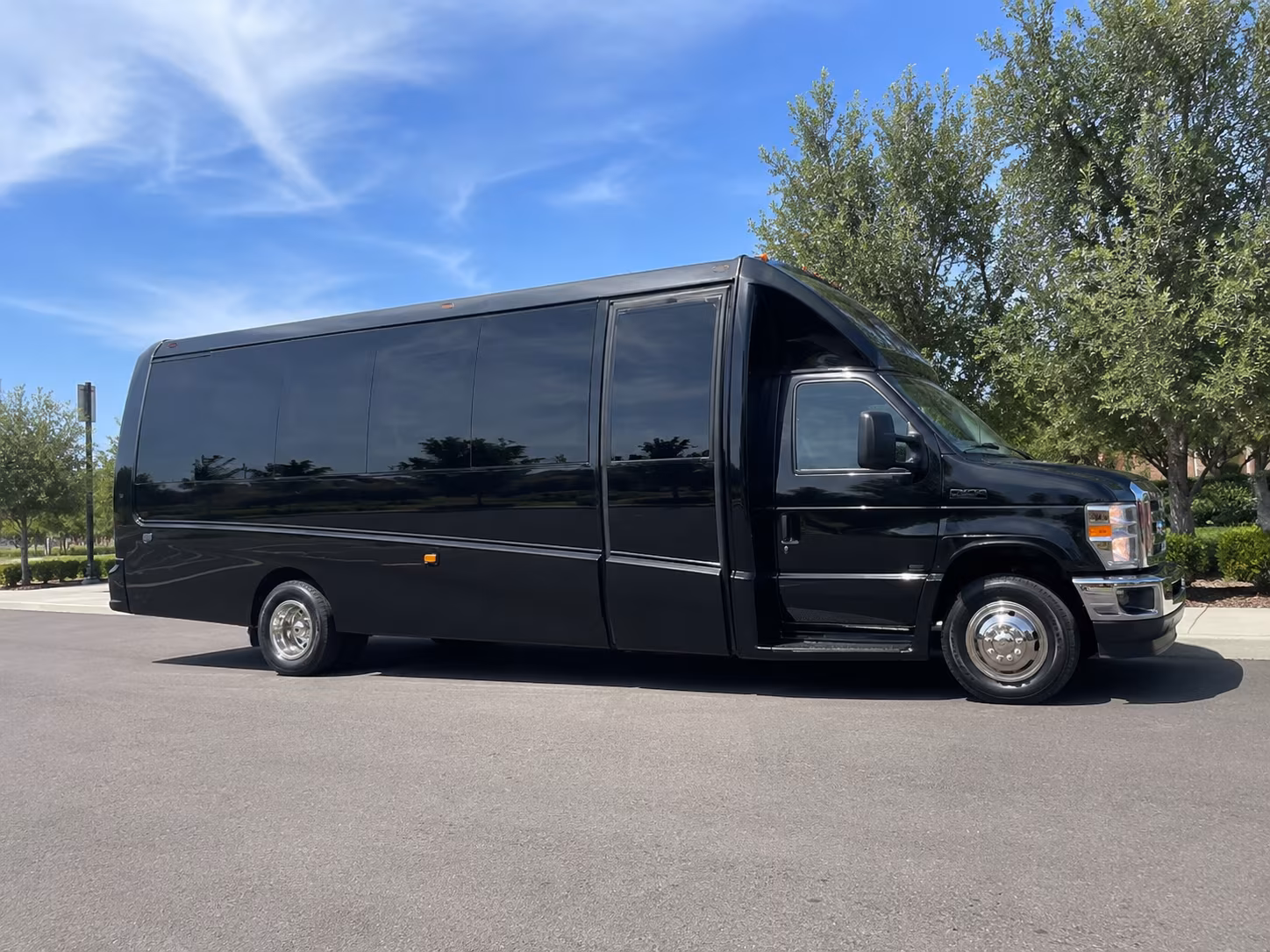 san antonio wine tour transportation onboard seating